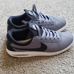 Nike sb air max bruin